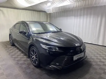 Toyota Camry Prestige 2020 года за 11 200 000 тг. в Алматы – фото 19