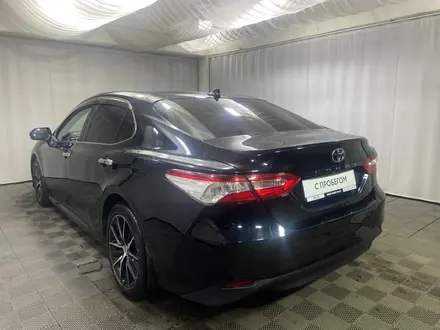 Toyota Camry Prestige 2020 года за 11 200 000 тг. в Алматы – фото 2
