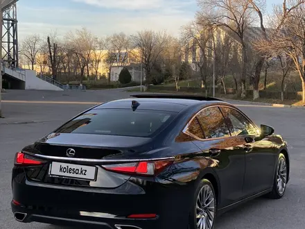 Lexus ES 350 2018 года за 24 000 000 тг. в Шымкент – фото 35