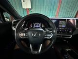 Lexus RX 350 2022 годаүшін31 000 000 тг. в Актобе – фото 5