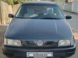 Volkswagen Passat 1991 годаfor1 600 000 тг. в Жезказган