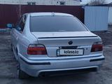 BMW 528 1999 года за 3 650 000 тг. в Караганда – фото 2