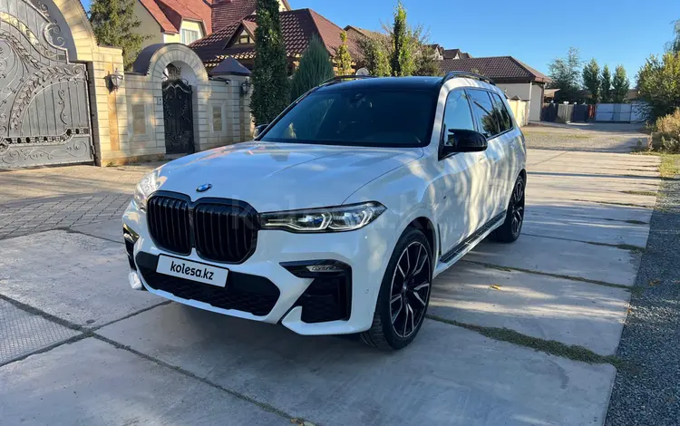 BMW X7 2020 года за 45 000 000 тг. в Уральск
