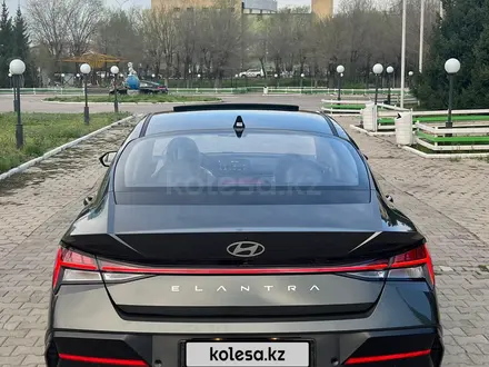 Hyundai Elantra 2024 года за 9 450 000 тг. в Астана – фото 6