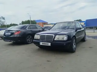 Mercedes-Benz E 280