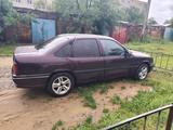 Opel Vectra 1993 года за 950 000 тг. в Актобе – фото 3