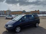 Volkswagen Sharan 1996 годаүшін2 100 000 тг. в Уральск – фото 3