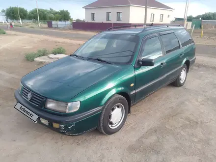 Volkswagen Passat 1995 года за 1 900 000 тг. в Кызылорда – фото 2