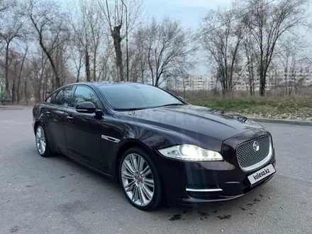 Jaguar XJ 2013 года за 15 000 000 тг. в Алматы – фото 3