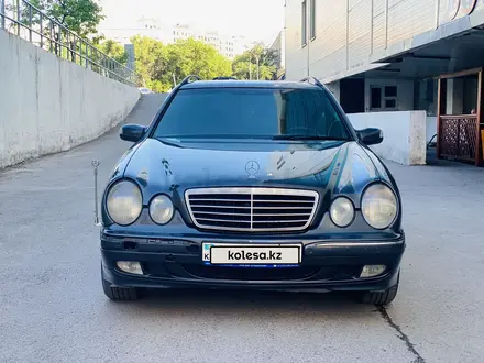 Mercedes-Benz E 320 2001 года за 5 000 000 тг. в Алматы – фото 13