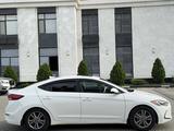 Hyundai Elantra 2017 годаүшін4 500 000 тг. в Актау