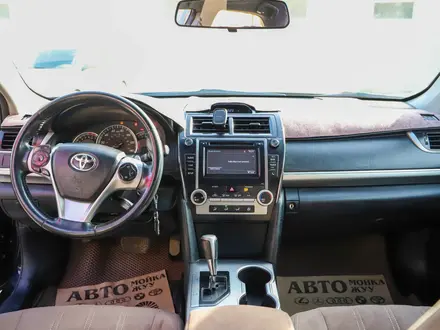 Toyota Camry 2014 года за 8 000 000 тг. в Атырау – фото 6