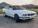 BMW 520 1990 года за 2 300 000 тг. в Алтай – фото 2