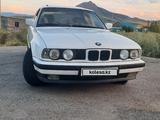 BMW 520 1990 года за 2 300 000 тг. в Алтай
