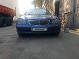 Mercedes-Benz C 180 2003 года за 3 000 000 тг. в Усть-Каменогорск – фото 2