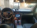 Mercedes-Benz C 180 2003 года за 3 000 000 тг. в Усть-Каменогорск – фото 4