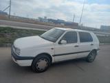 Volkswagen Golf 1992 года за 835 000 тг. в Астана – фото 2