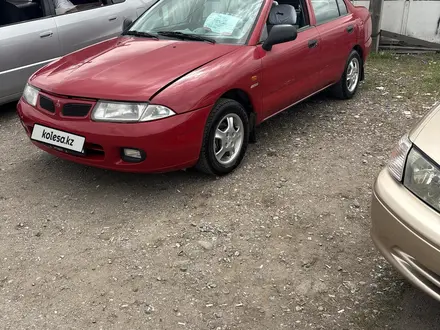 Mitsubishi Carisma 1998 года за 2 500 000 тг. в Алматы