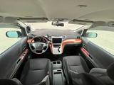Минивен VIP бизнес класса Toyota Vellfire с водителем, 7 местный в Тараз – фото 2