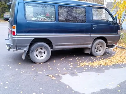 Mitsubishi Delica 1995 года за 1 700 000 тг. в Алматы