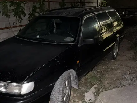 Volkswagen Passat 1994 года за 890 000 тг. в Шымкент – фото 2