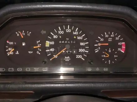 Mercedes-Benz E 230 1992 года за 800 000 тг. в Алматы – фото 6