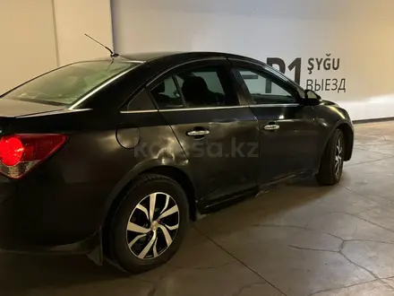 Chevrolet Cruze 2014 года за 2 700 000 тг. в Алматы – фото 4