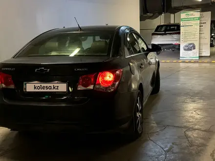 Chevrolet Cruze 2014 года за 2 700 000 тг. в Алматы – фото 5