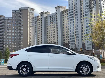 Hyundai Accent 2020 года за 8 111 111 тг. в Астана – фото 18