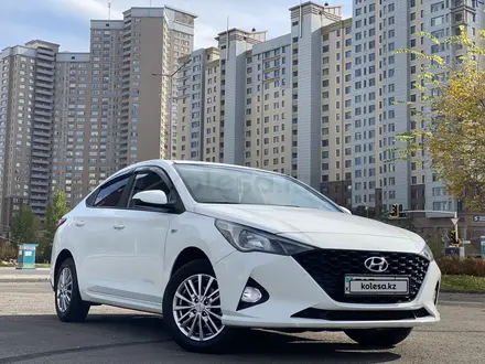 Hyundai Accent 2020 года за 8 111 111 тг. в Астана – фото 2