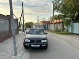 Volkswagen Golf 1995 годаүшін1 500 000 тг. в Алматы