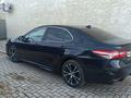 Toyota Camry 2021 года за 14 300 000 тг. в Уральск – фото 5