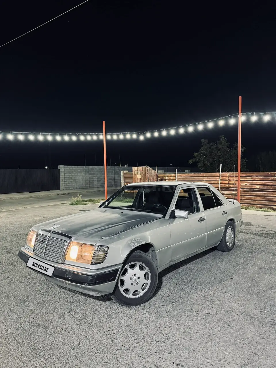 Mercedes-Benz E-Class, 1992