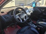 Hyundai Tucson 2013 года за 7 000 000 тг. в Жанаозен – фото 2