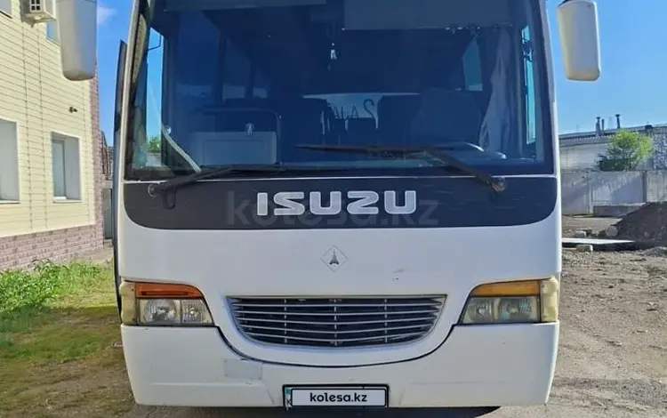 Isuzu  Turkuaz 2002 годаfor7 000 000 тг. в Рудный