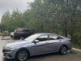 Hyundai Elantra 2023 года за 7 550 000 тг. в Усть-Каменогорск – фото 2