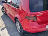 Volkswagen Golf 2001 года за 2 400 000 тг. в Тараз – фото 2