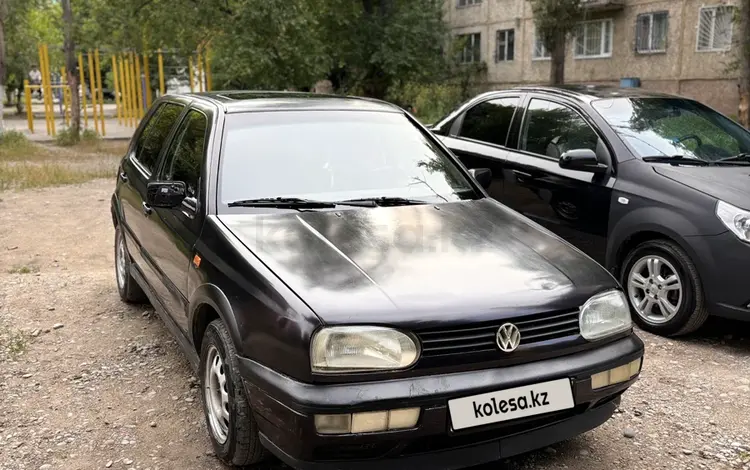 Volkswagen Golf 1993 годаүшін1 650 000 тг. в Тараз