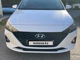 Hyundai Accent 2021 года за 7 400 000 тг. в Шымкент