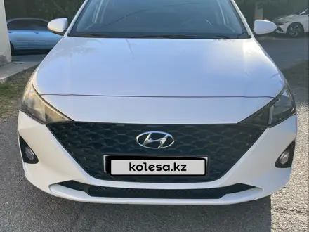 Hyundai Accent 2021 года за 7 400 000 тг. в Шымкент