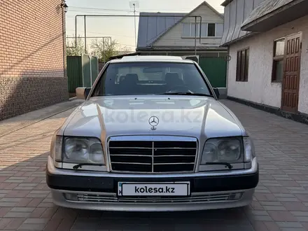 Mercedes-Benz E 300 1991 года за 4 500 000 тг. в Алматы – фото 3