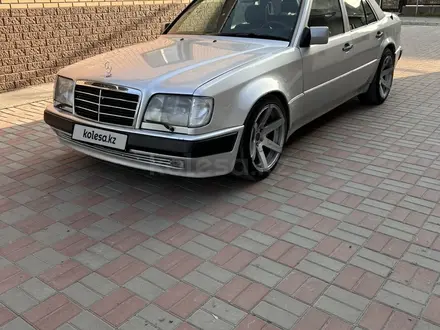 Mercedes-Benz E 300 1991 года за 4 500 000 тг. в Алматы – фото 7