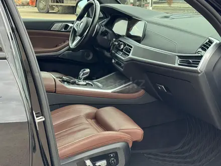 BMW X7 2021 года за 41 500 000 тг. в Астана – фото 4