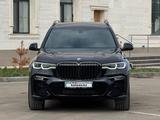 BMW X7 2021 года за 41 500 000 тг. в Астана