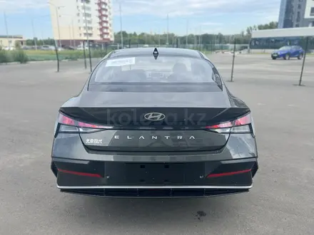 Hyundai Elantra 2024 года за 8 690 000 тг. в Усть-Каменогорск – фото 4