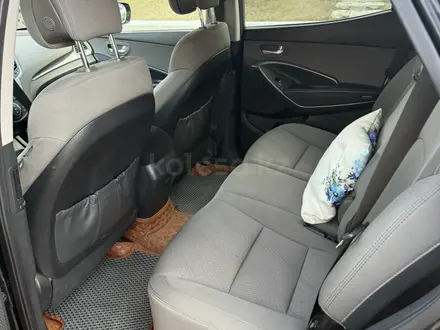 Hyundai Santa Fe 2016 года за 6 500 000 тг. в Актобе – фото 7