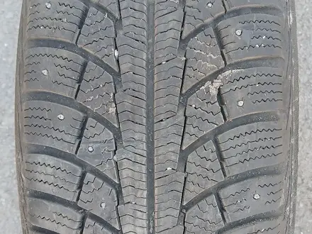 Комплект шипованных шин Matador Sibir Ice 2 235/65 R17 за 60 000 тг. в Петропавловск