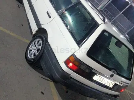 Volkswagen Passat 1991 года за 1 000 000 тг. в Алматы – фото 3