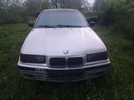 BMW 318 1993 года за 650 000 тг. в Бесагаш