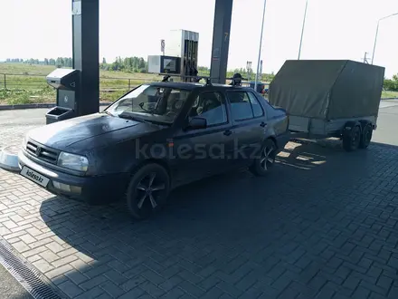 Volkswagen Vento 1994 года за 1 100 000 тг. в Астана – фото 3